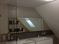 fürdőszoba szekrény ledes tükörrel